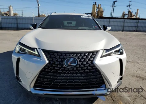 2022 Lexus Ux 200 Base из США, поврежденный, VIN JTHX3JBH2N2050732